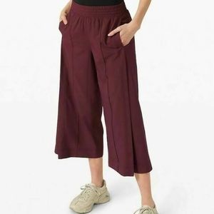 lululemon athletica Wanderer Culottes Wide Leg Pants
